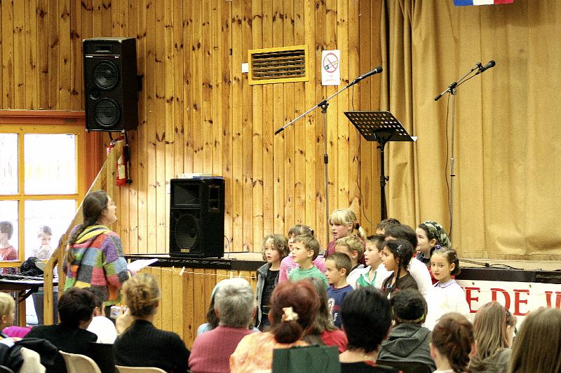 h - Fete de l amitie (22).jpg - Fête de l’amitié - et les voix des plus petits